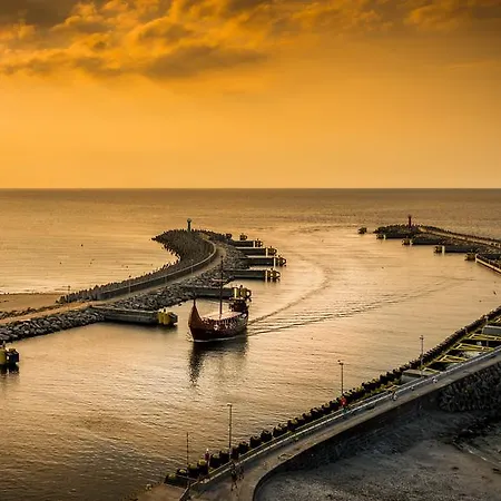 Interferie Chalkozyn W Kolobrzegu 리조트 2*